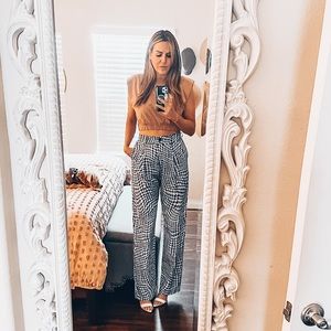 Motel Sakila Pant in Waves Dogstooth